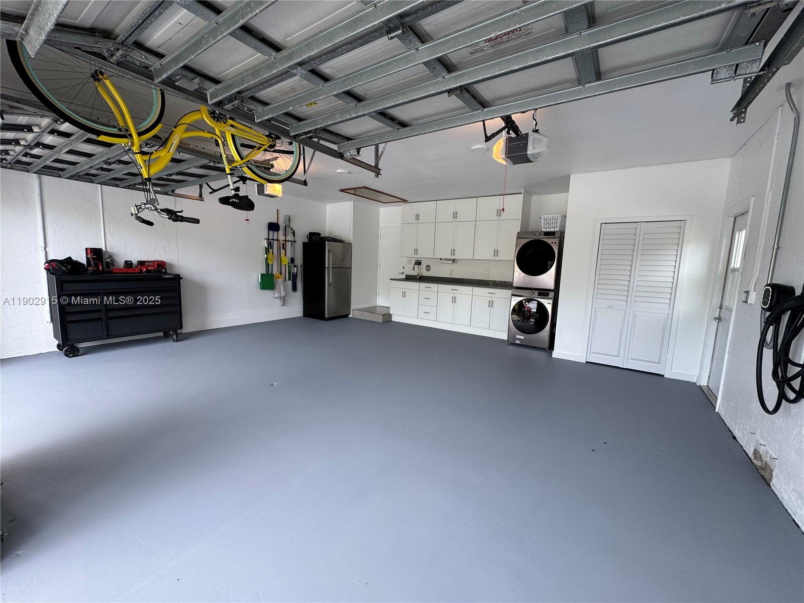 BOB-ANN ESTATES - Residential