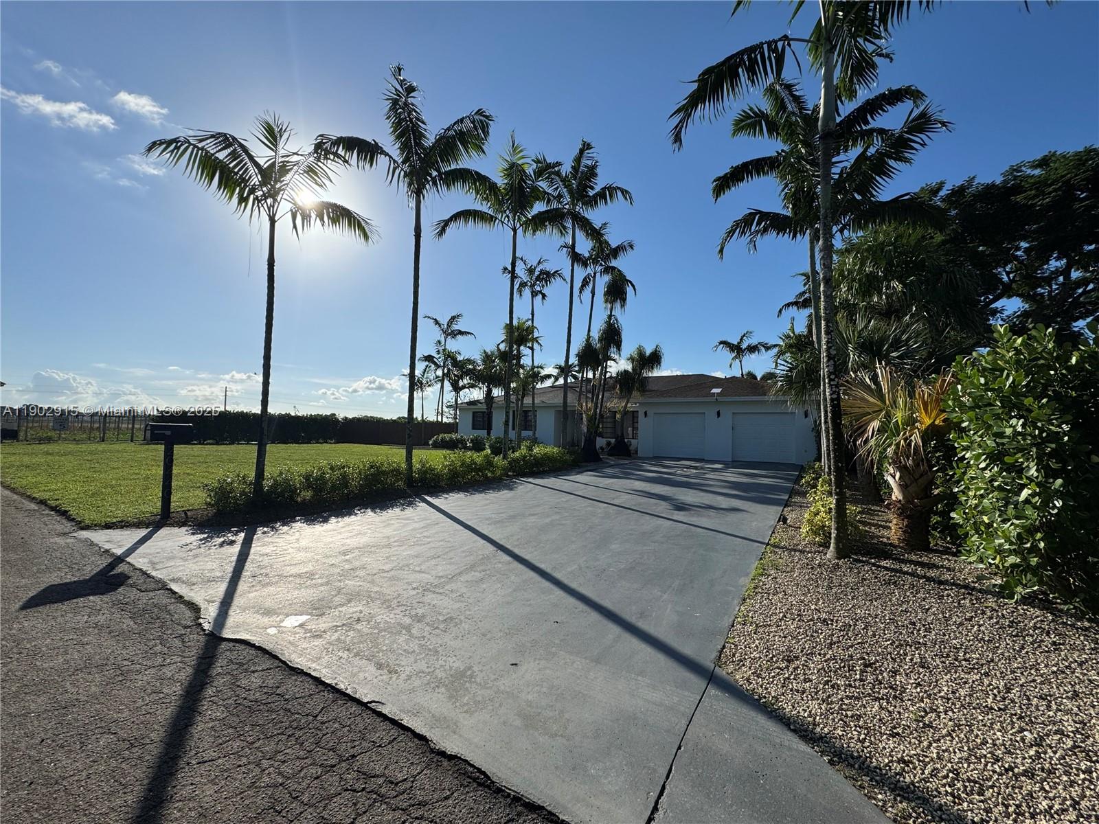 BOB-ANN ESTATES - Residential