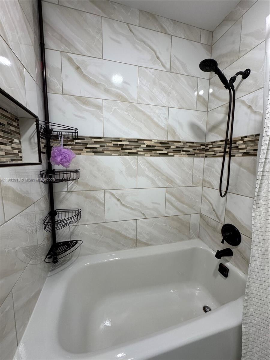 BOB-ANN ESTATES - Residential