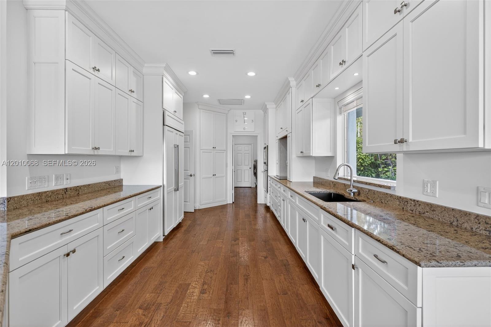 ADMIRALS COVE PAR A 1 - Residential