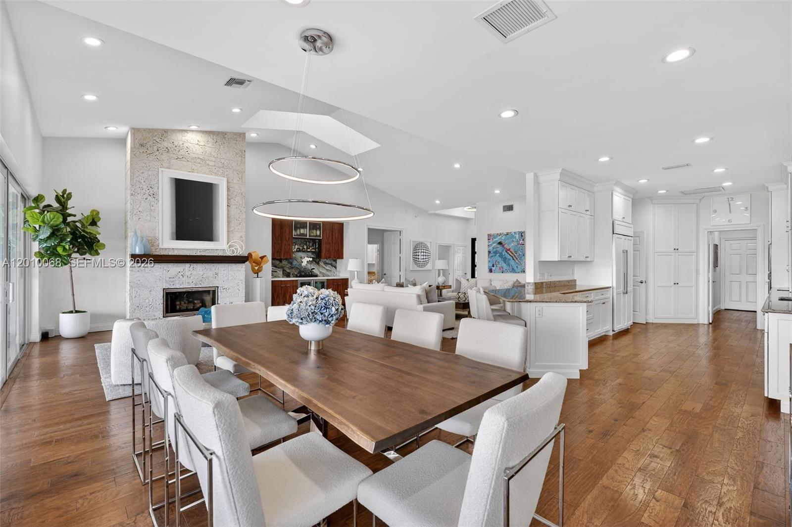 ADMIRALS COVE PAR A 1 - Residential