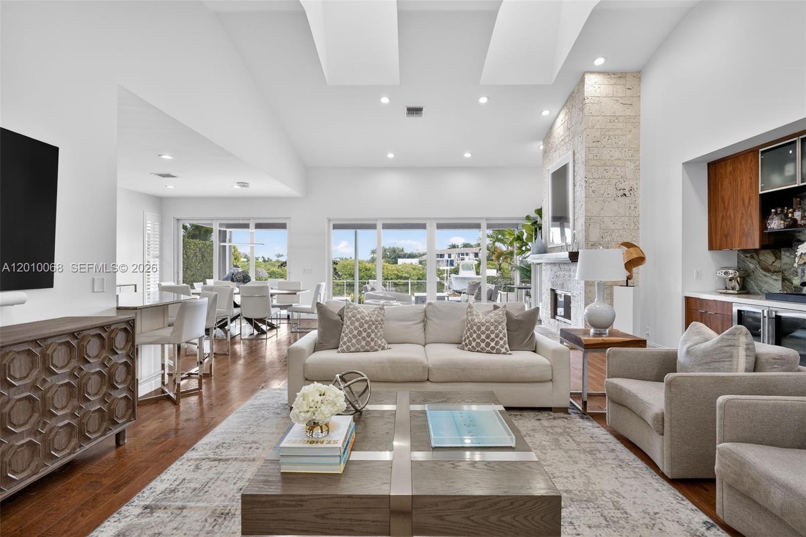 ADMIRALS COVE PAR A 1 - Residential