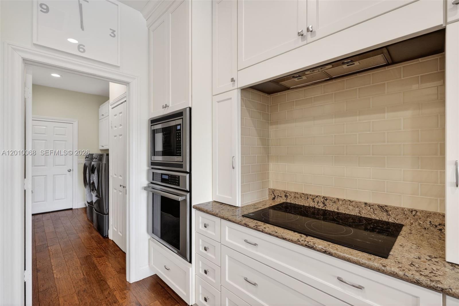 ADMIRALS COVE PAR A 1 - Residential