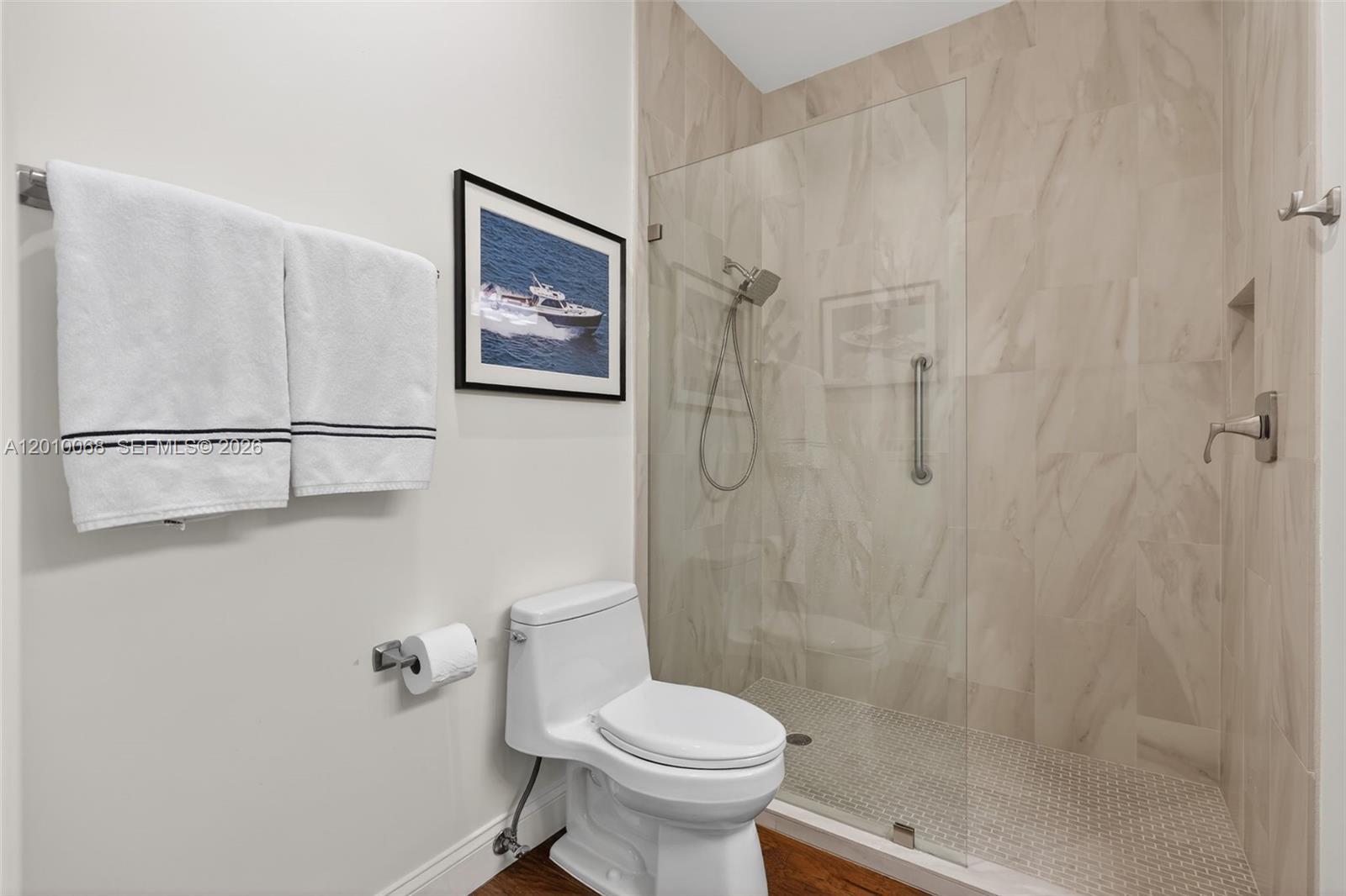 ADMIRALS COVE PAR A 1 - Residential