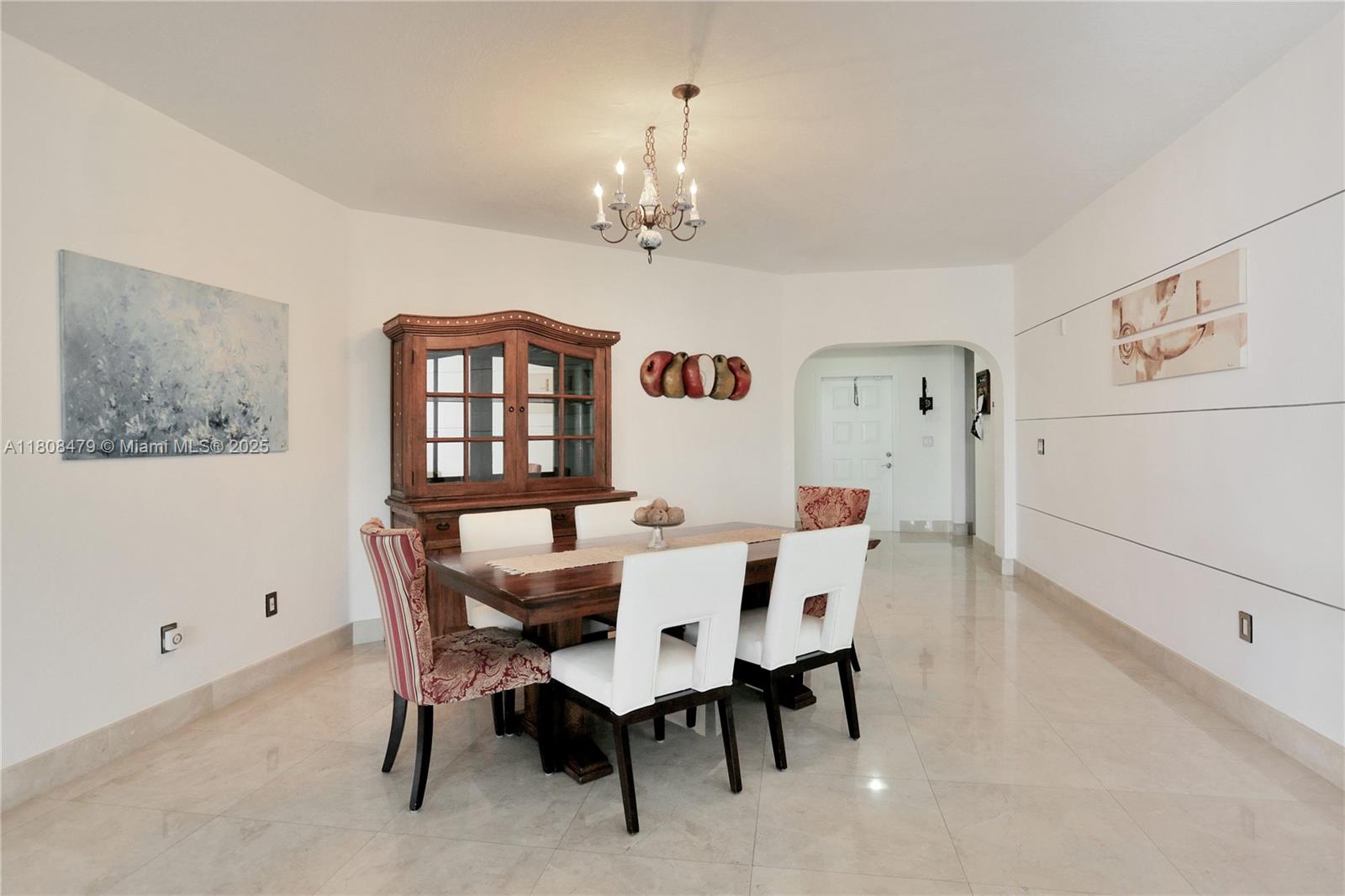 DORAL ISLES - Residential Lease