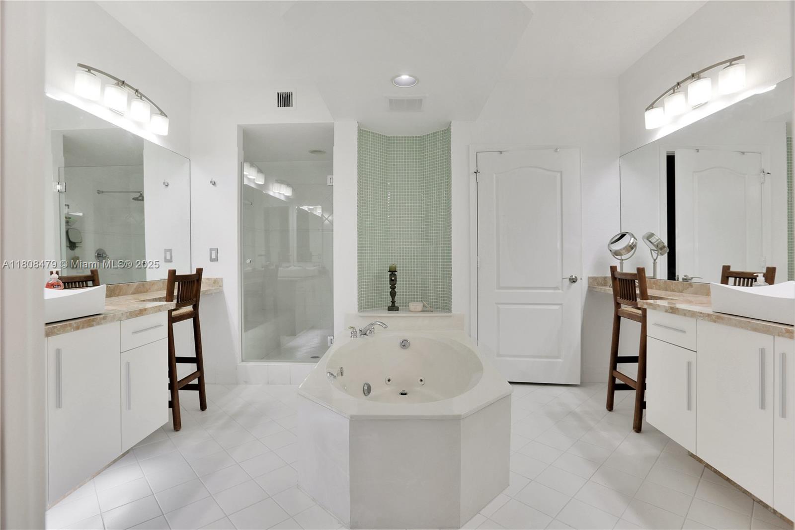 DORAL ISLES - Residential Lease