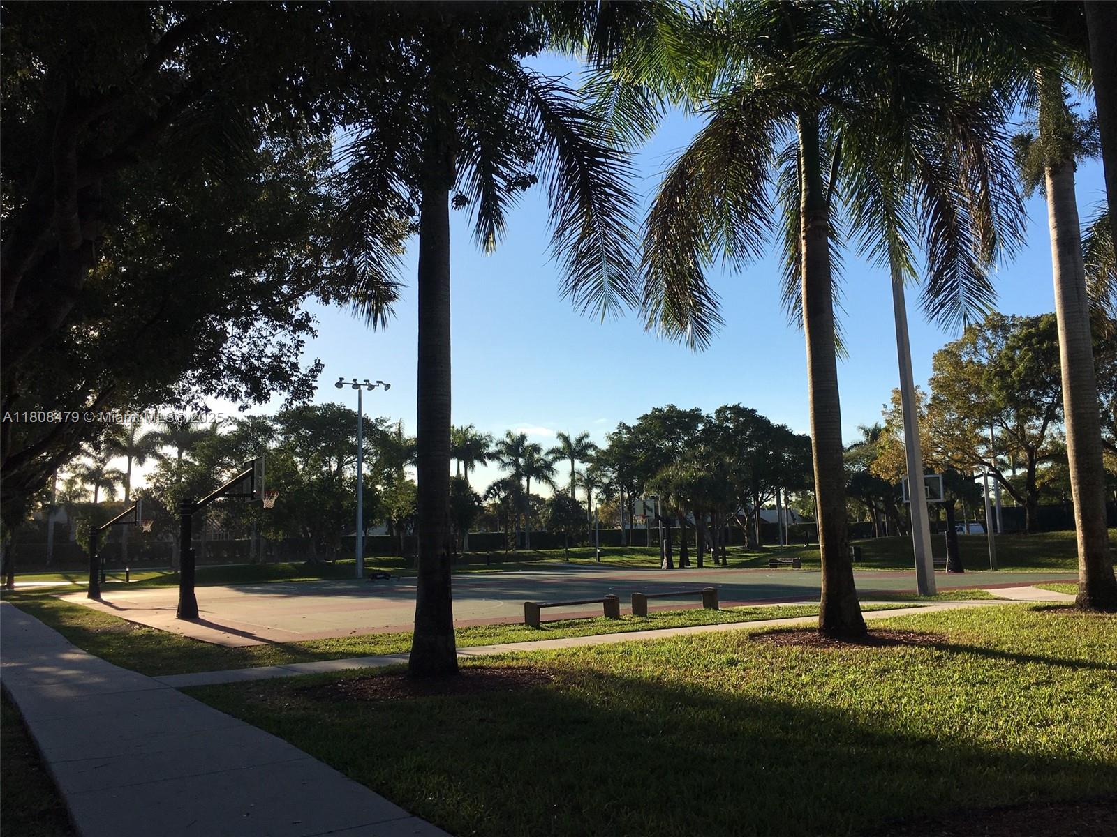 DORAL ISLES - Residential Lease