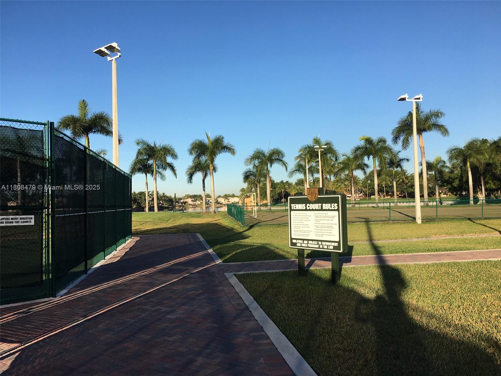 DORAL ISLES - Residential Lease