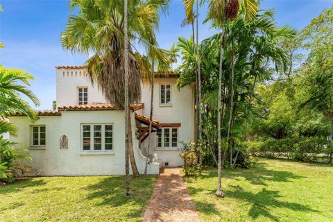 Single Family Residence in Coral Gables FL 904 Ferdinand St St.jpg