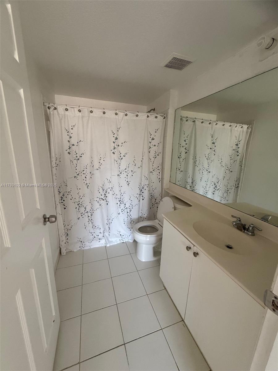 15410 SW 284th St 8205