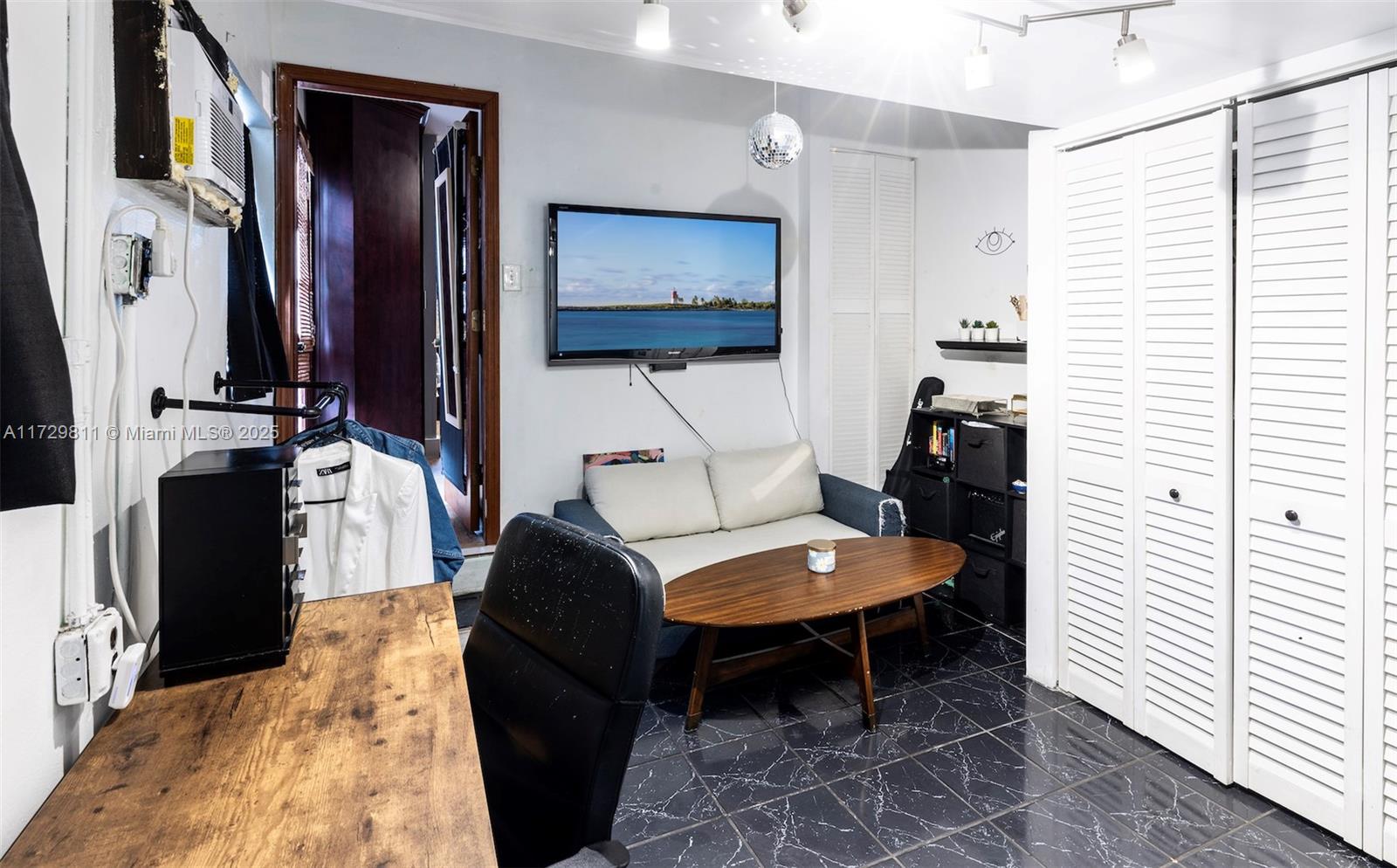 CORAL VILLAS REV - Residential