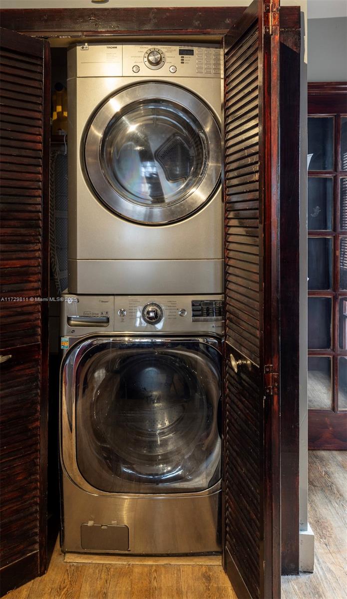 CORAL VILLAS REV - Residential