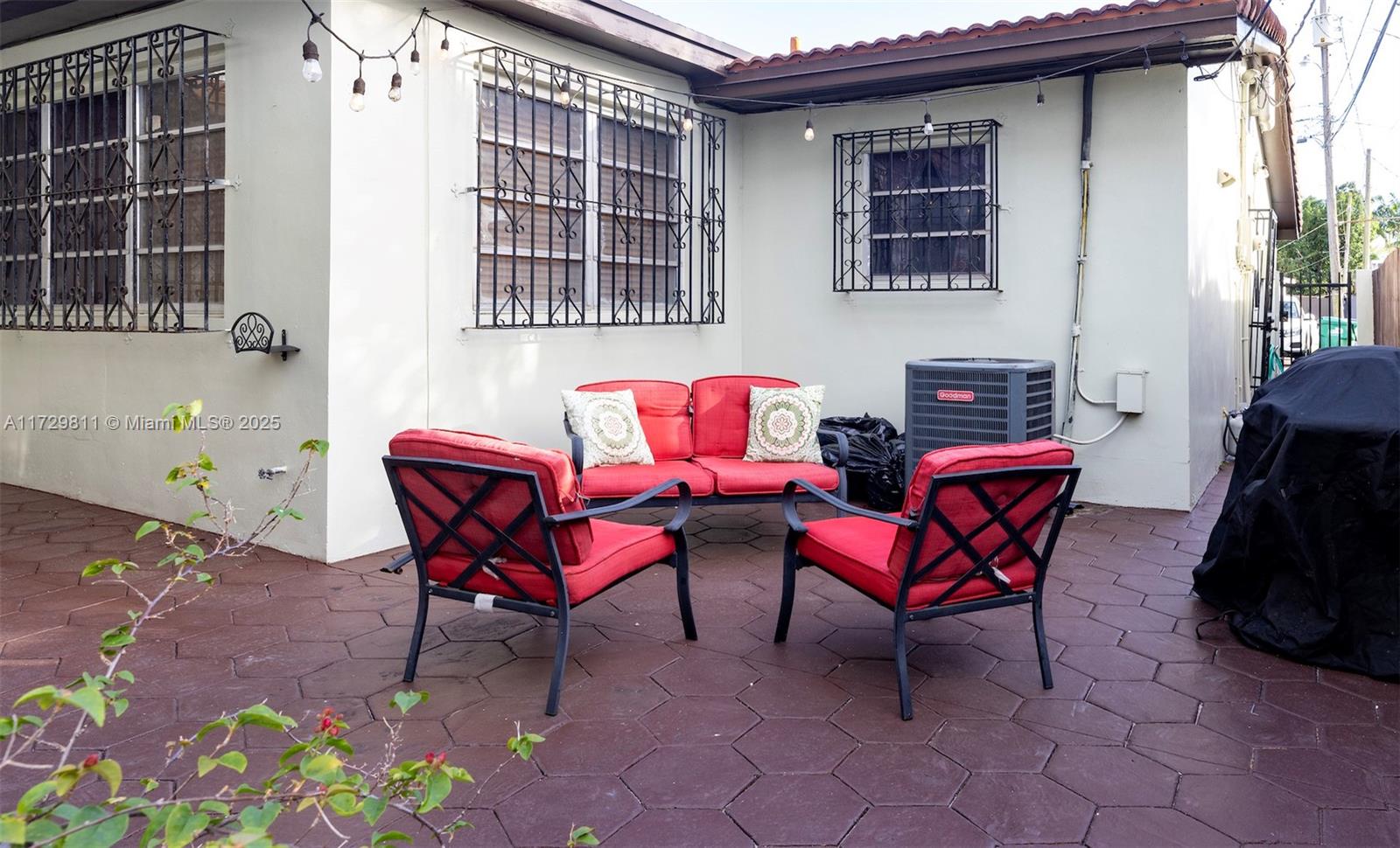 CORAL VILLAS REV - Residential