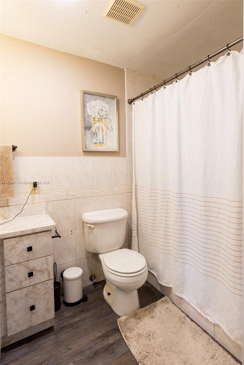 CORAL VILLAS REV - Residential