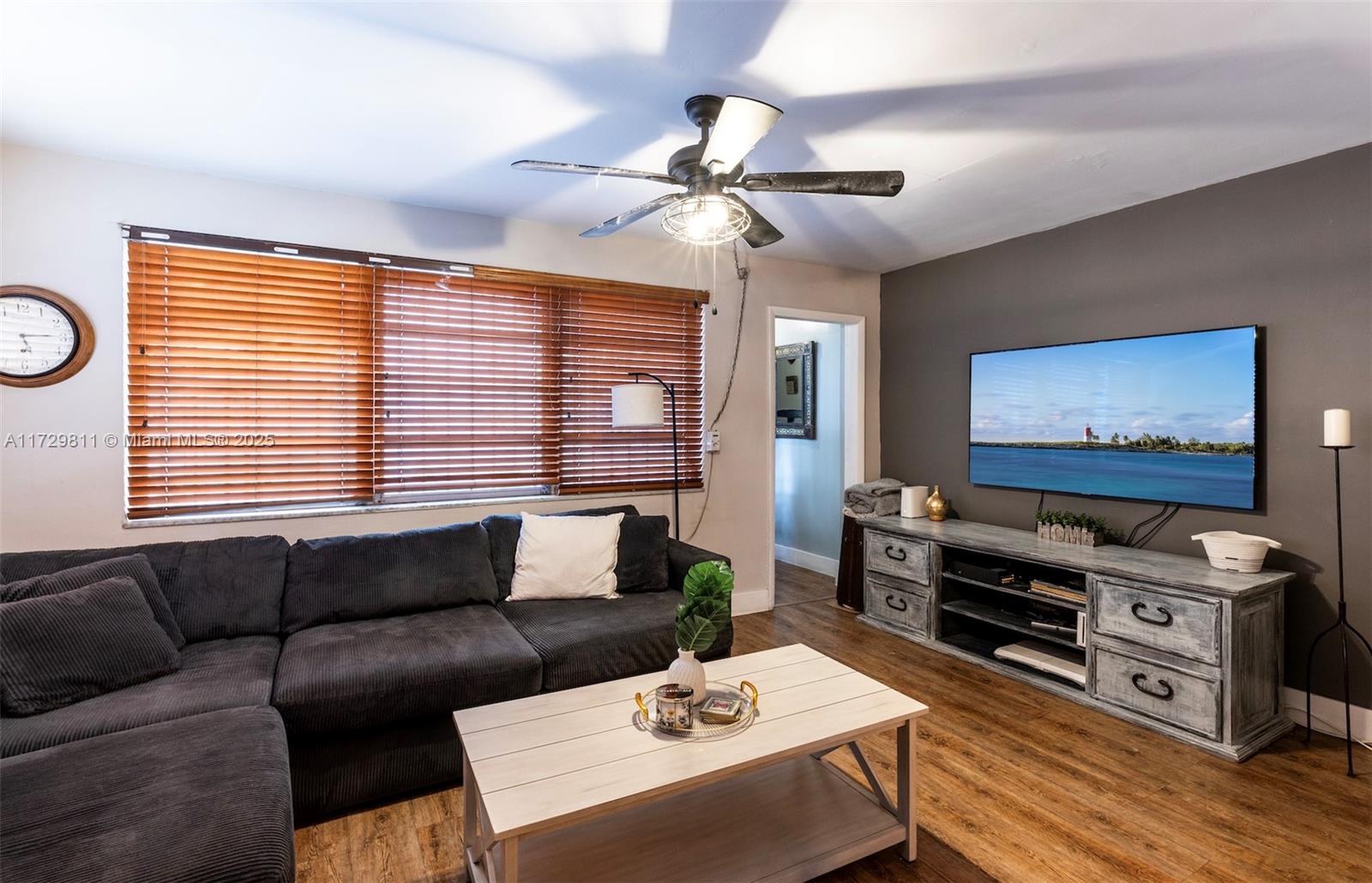 CORAL VILLAS REV - Residential