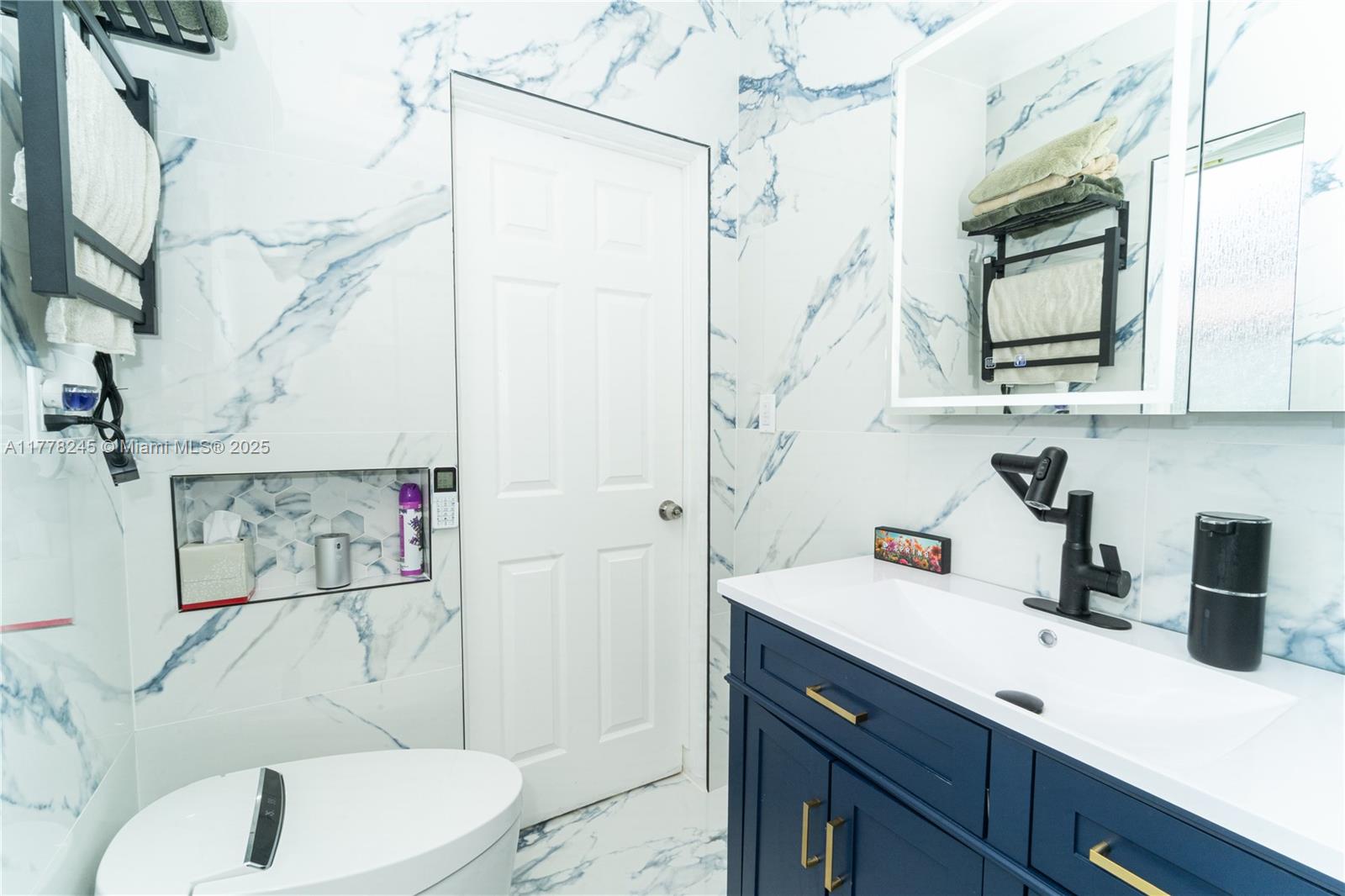 SHORELAND HGTS - Residential