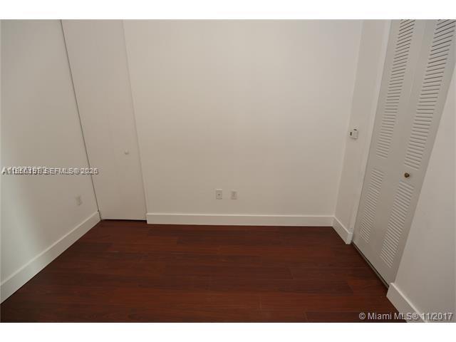 EDGEWATER LOFTS CONDO - Residential