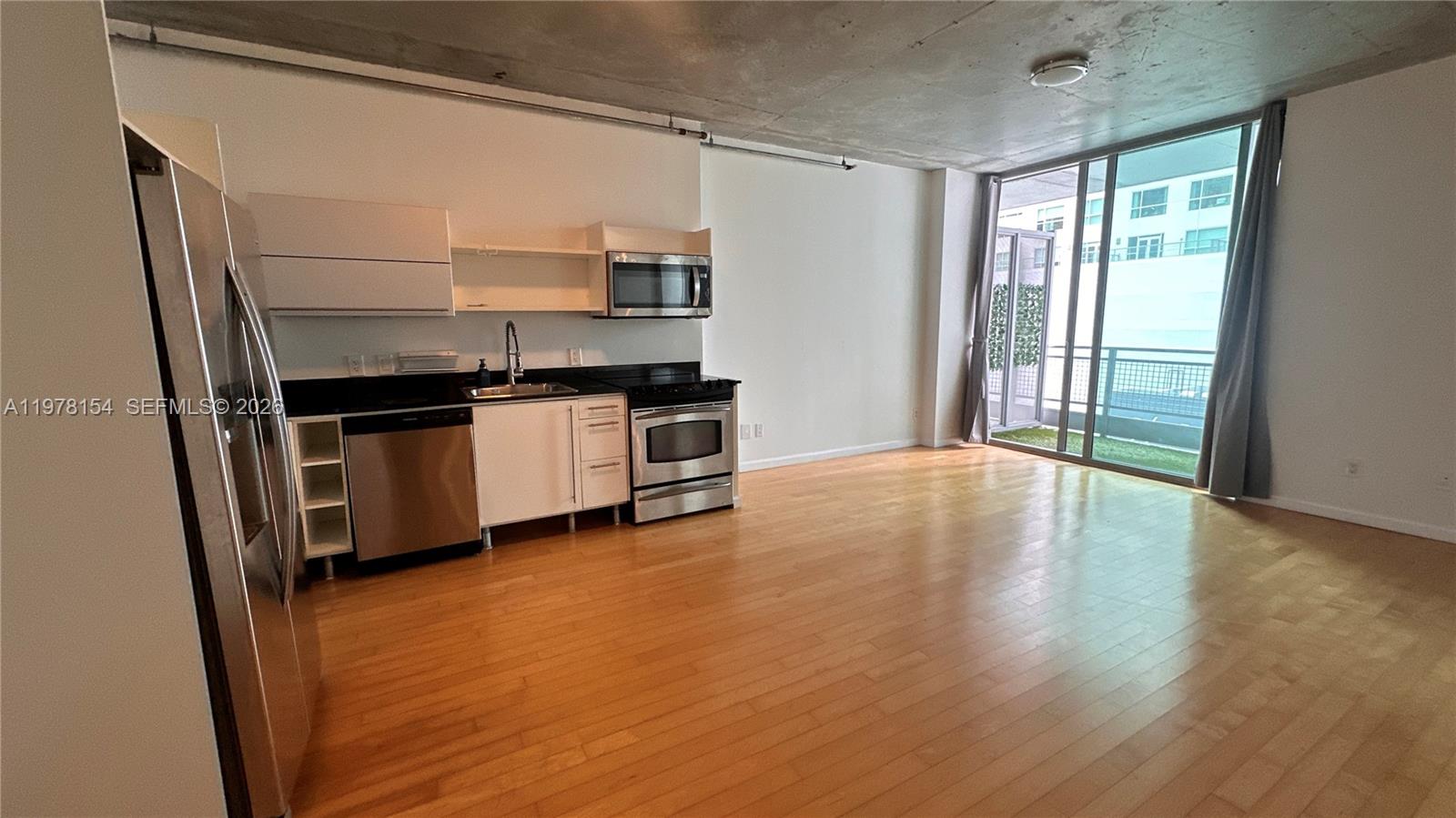 NEO VERTIKA CONDO - Residential