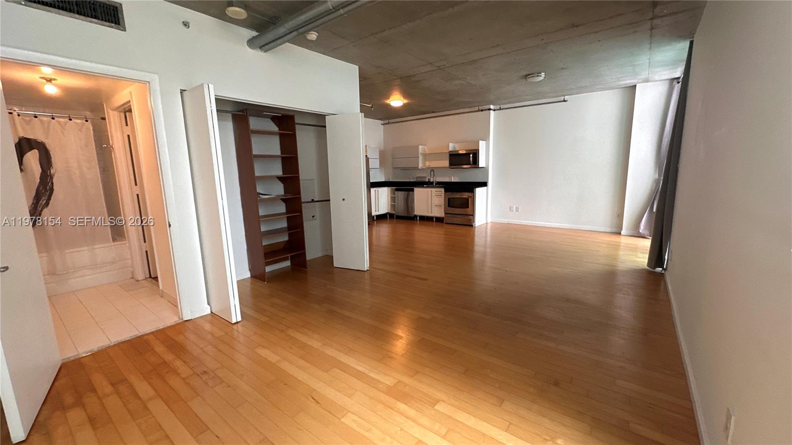 NEO VERTIKA CONDO - Residential