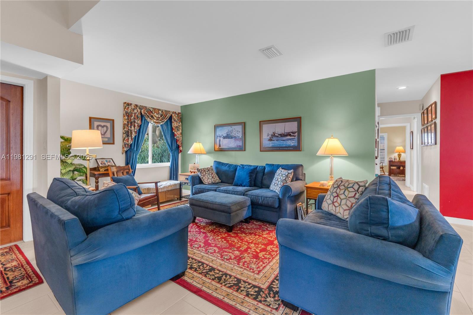 SABAL CHASE SEC FOUR - Residential