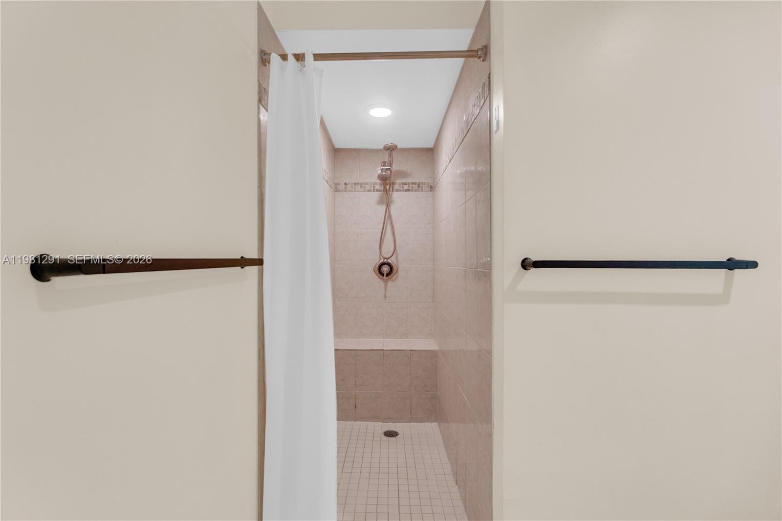 SABAL CHASE SEC FOUR - Residential