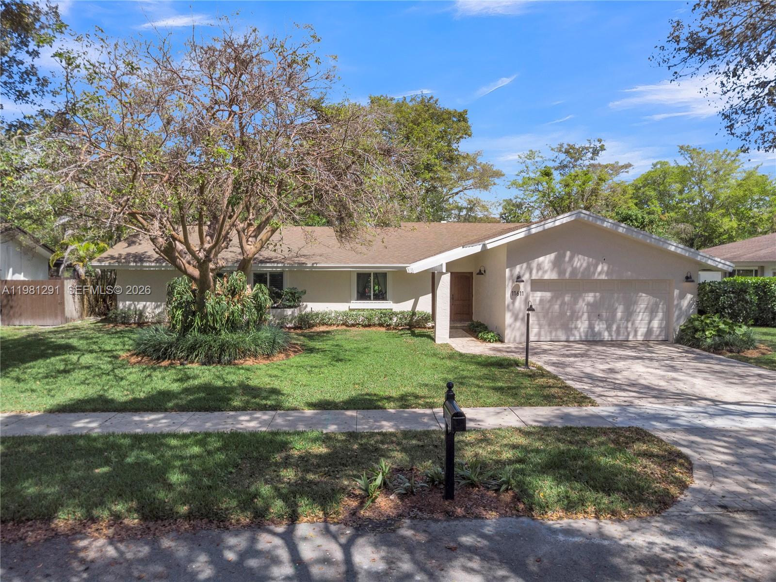 SABAL CHASE SEC FOUR - Residential