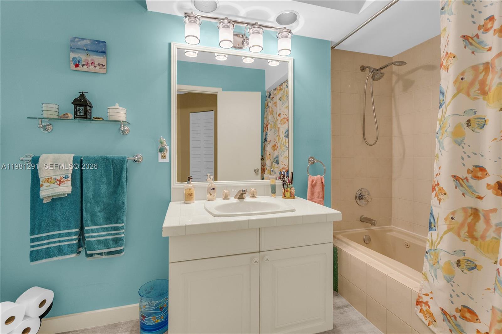 SABAL CHASE SEC FOUR - Residential