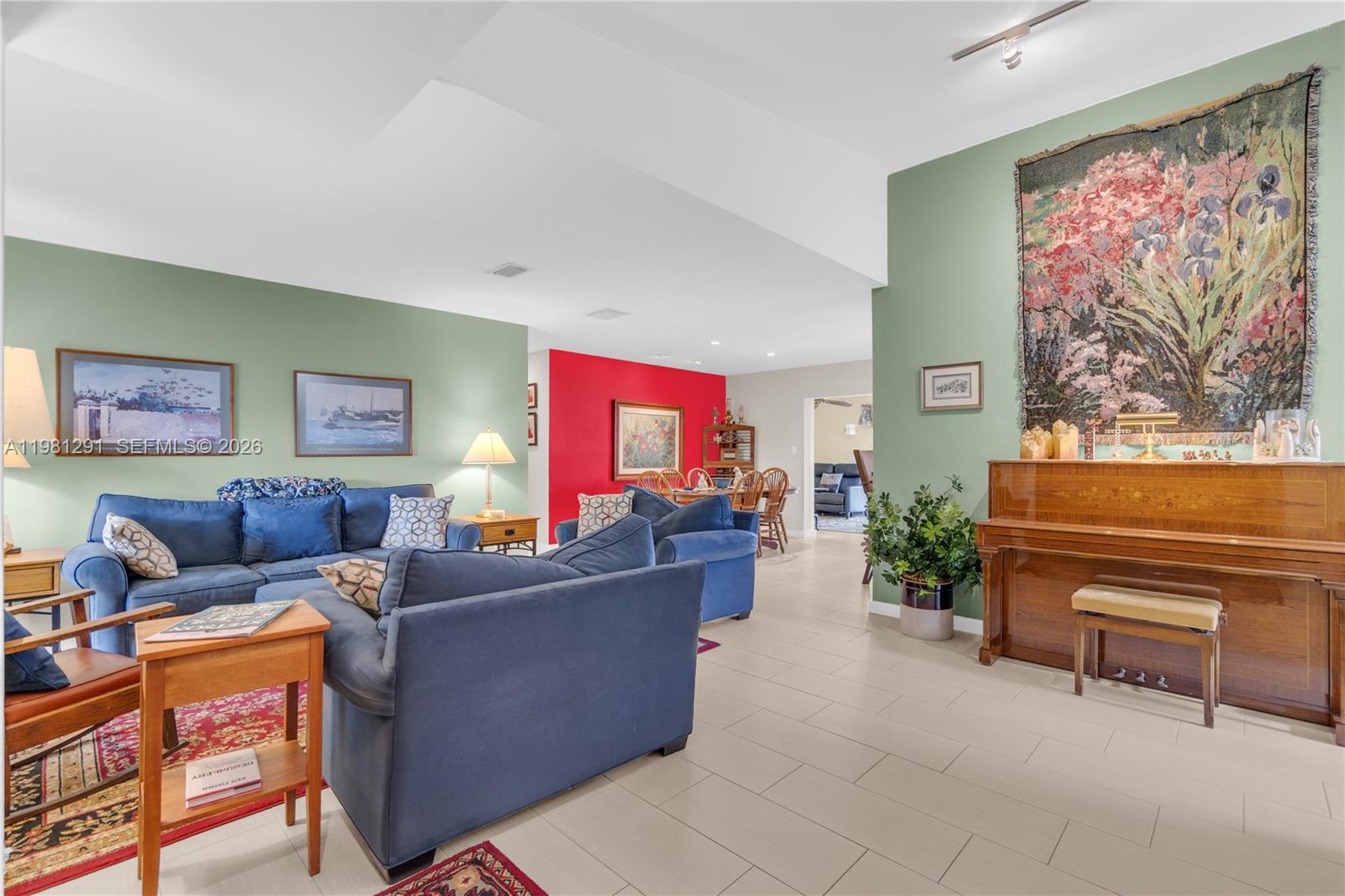 SABAL CHASE SEC FOUR - Residential