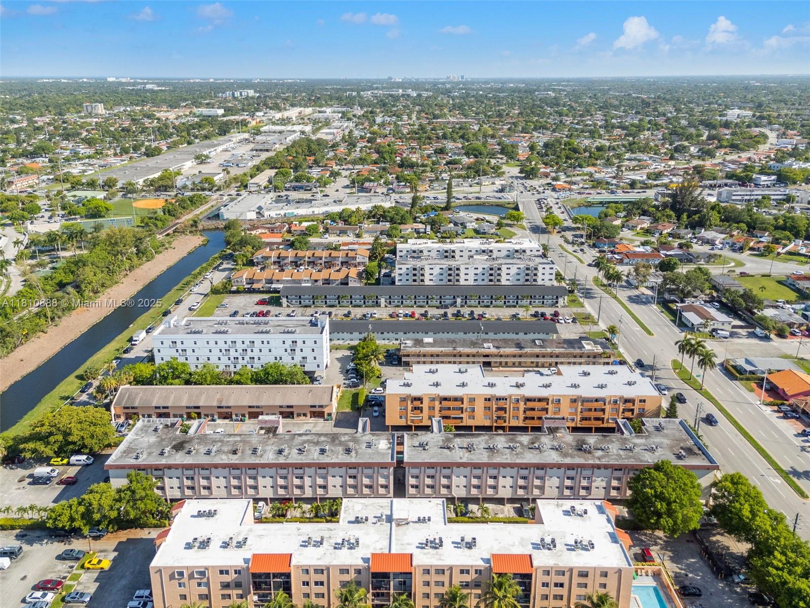MILAM CONDO SOUTH - Residential