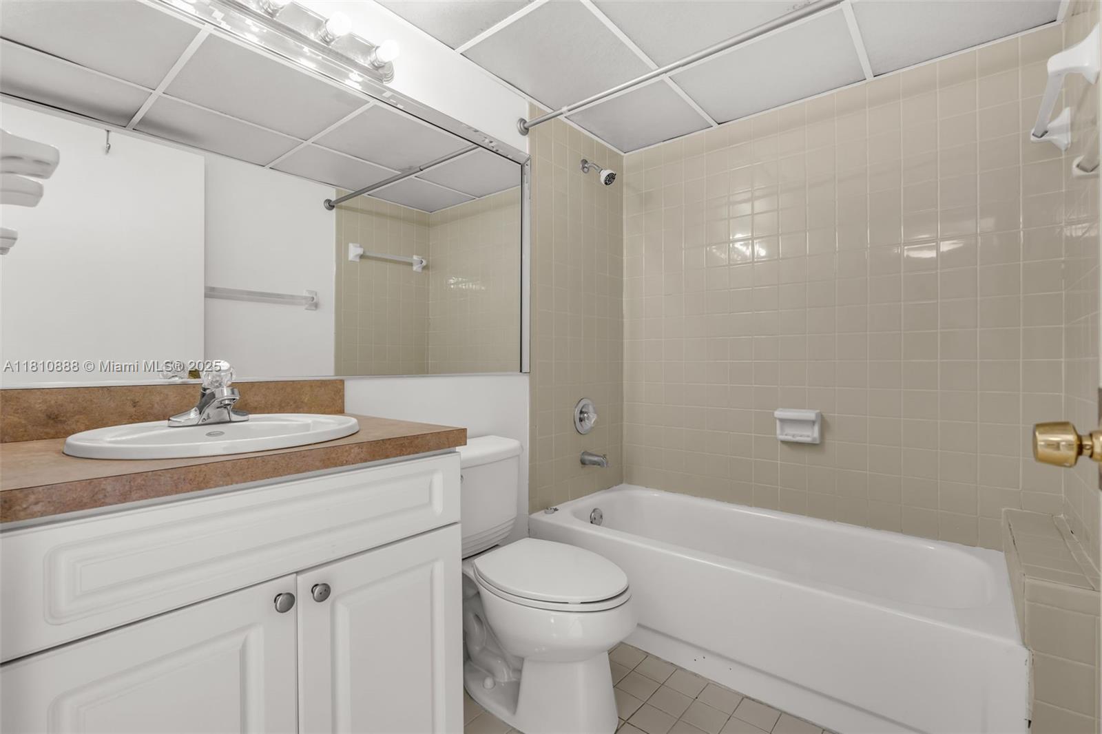 MILAM CONDO SOUTH - Residential