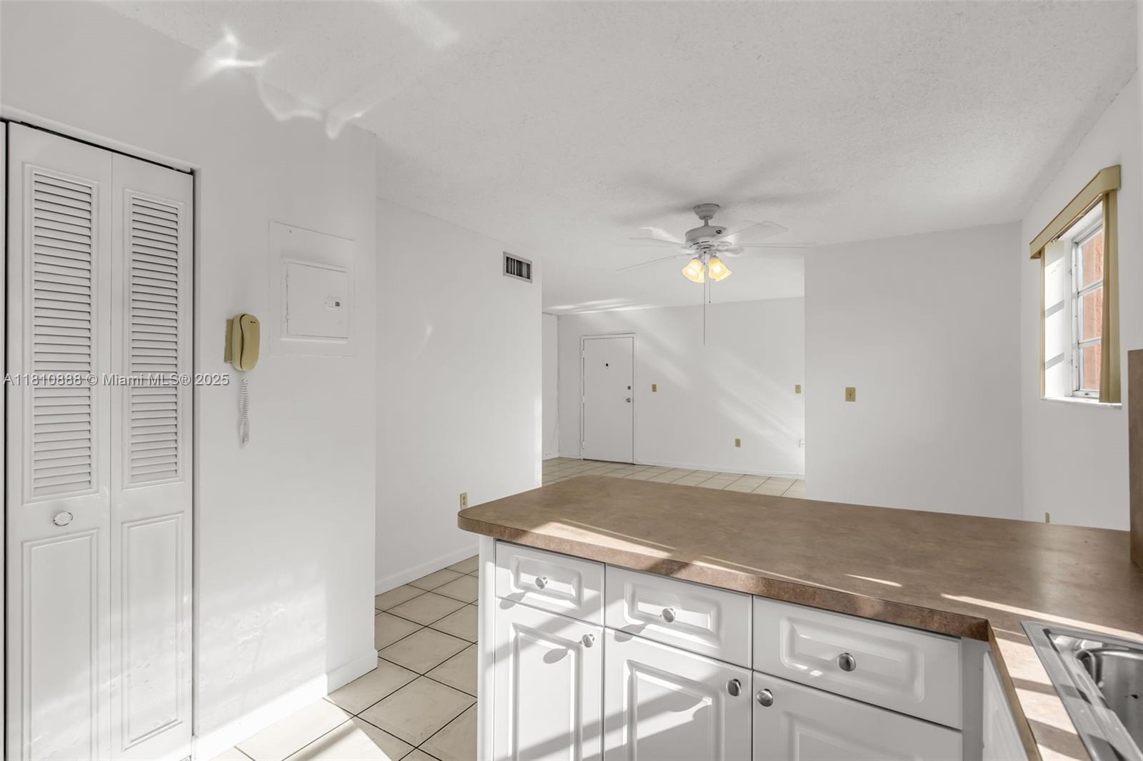 MILAM CONDO SOUTH - Residential