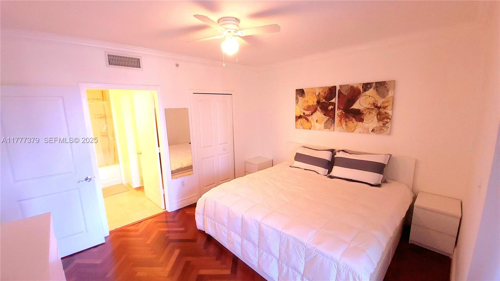 THE SAIL CONDO - Residential