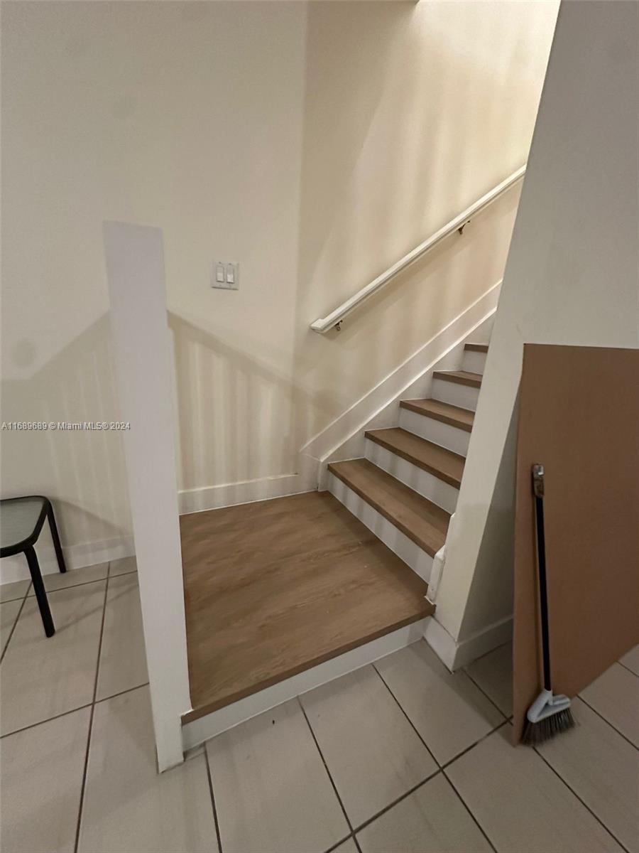 DUNNWOODY LAKE - Residential Lease