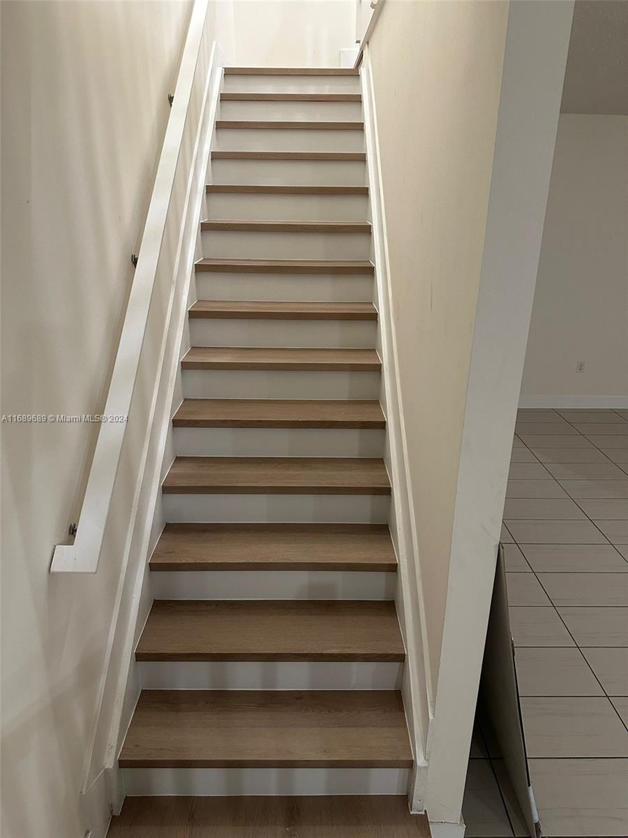 DUNNWOODY LAKE - Residential Lease