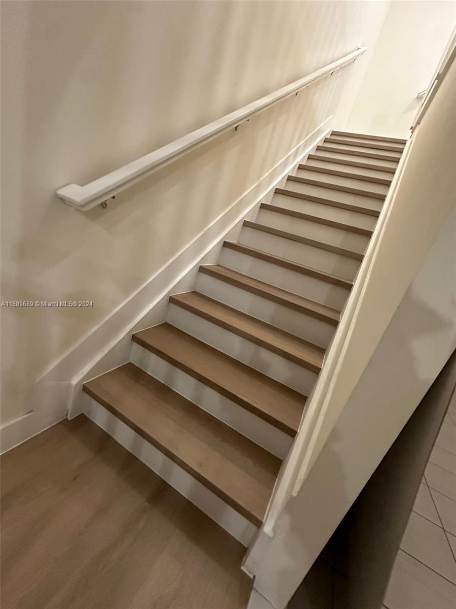 DUNNWOODY LAKE - Residential Lease