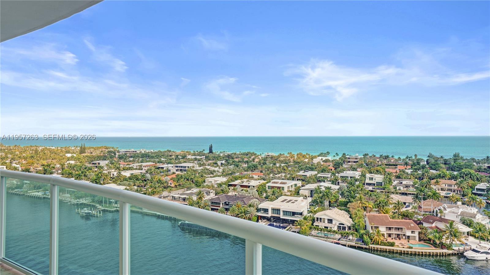 HAMPTONS SOUTH CONDO - Residential