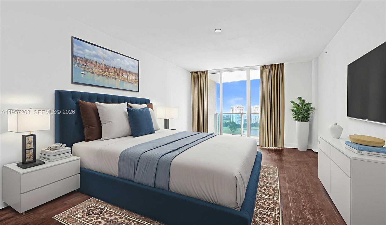 HAMPTONS SOUTH CONDO - Residential