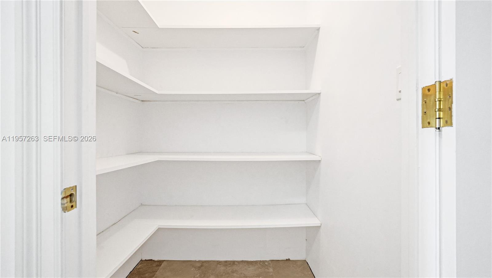 HAMPTONS SOUTH CONDO - Residential