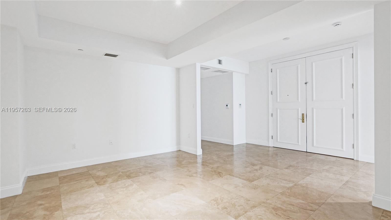 HAMPTONS SOUTH CONDO - Residential