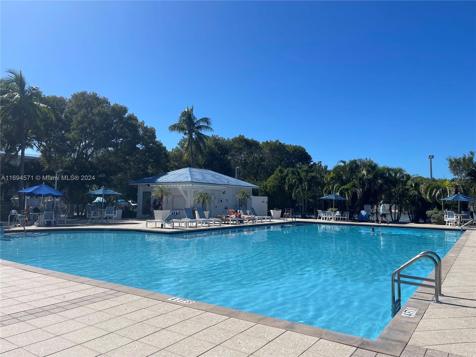 OCEAN POINTE CONDOMINIUM - Residential