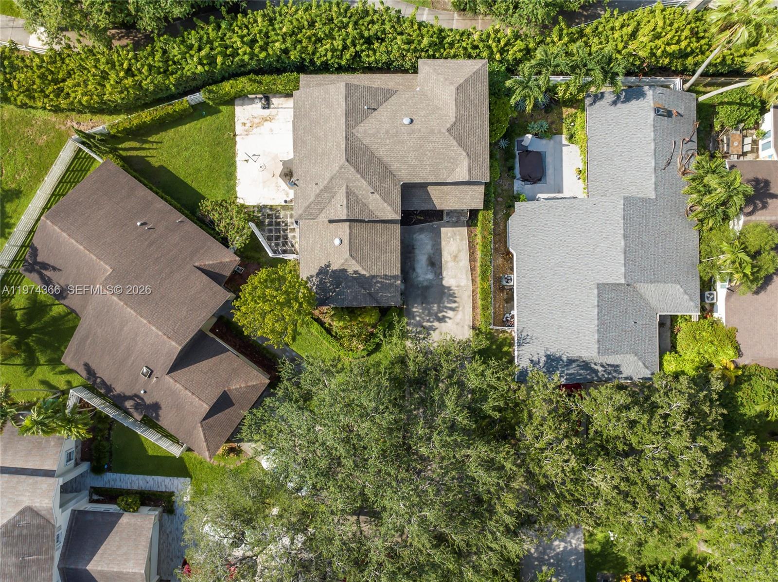 COUNTRY WALK PATIO HOMES - Residential