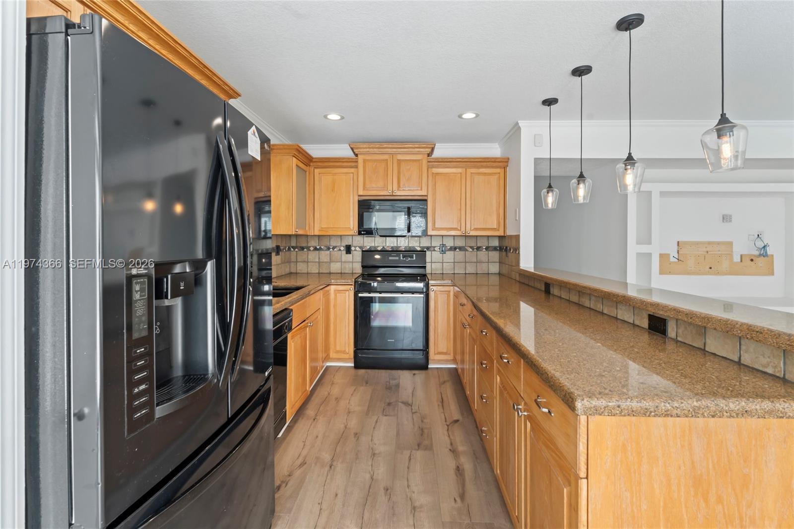 COUNTRY WALK PATIO HOMES - Residential