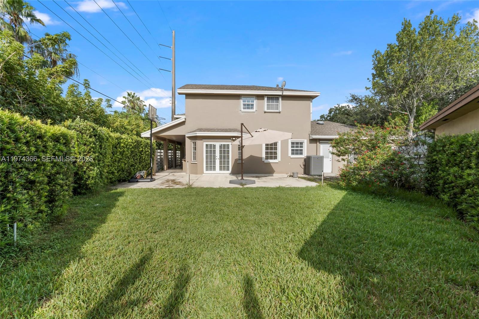 COUNTRY WALK PATIO HOMES - Residential