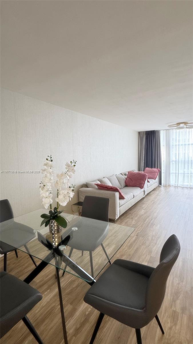 DESOTO PARK CONDO - Residential Lease