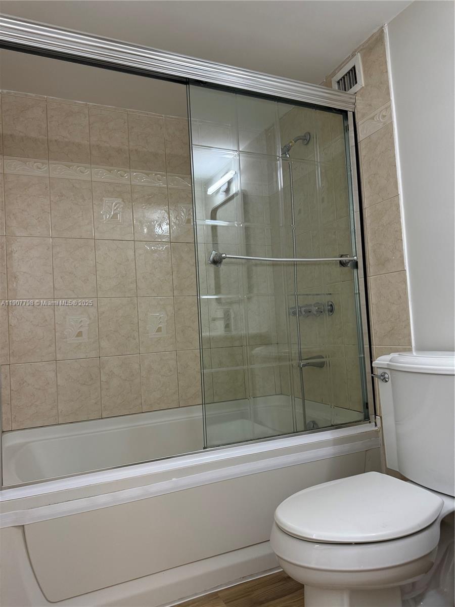 DESOTO PARK CONDO - Residential Lease