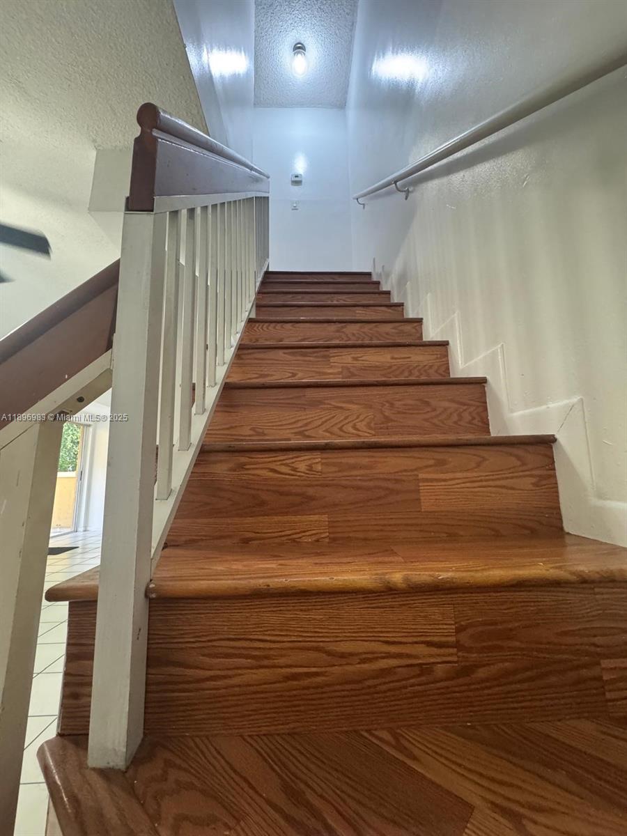 KENDALL FALLS CONDO - Residential Lease