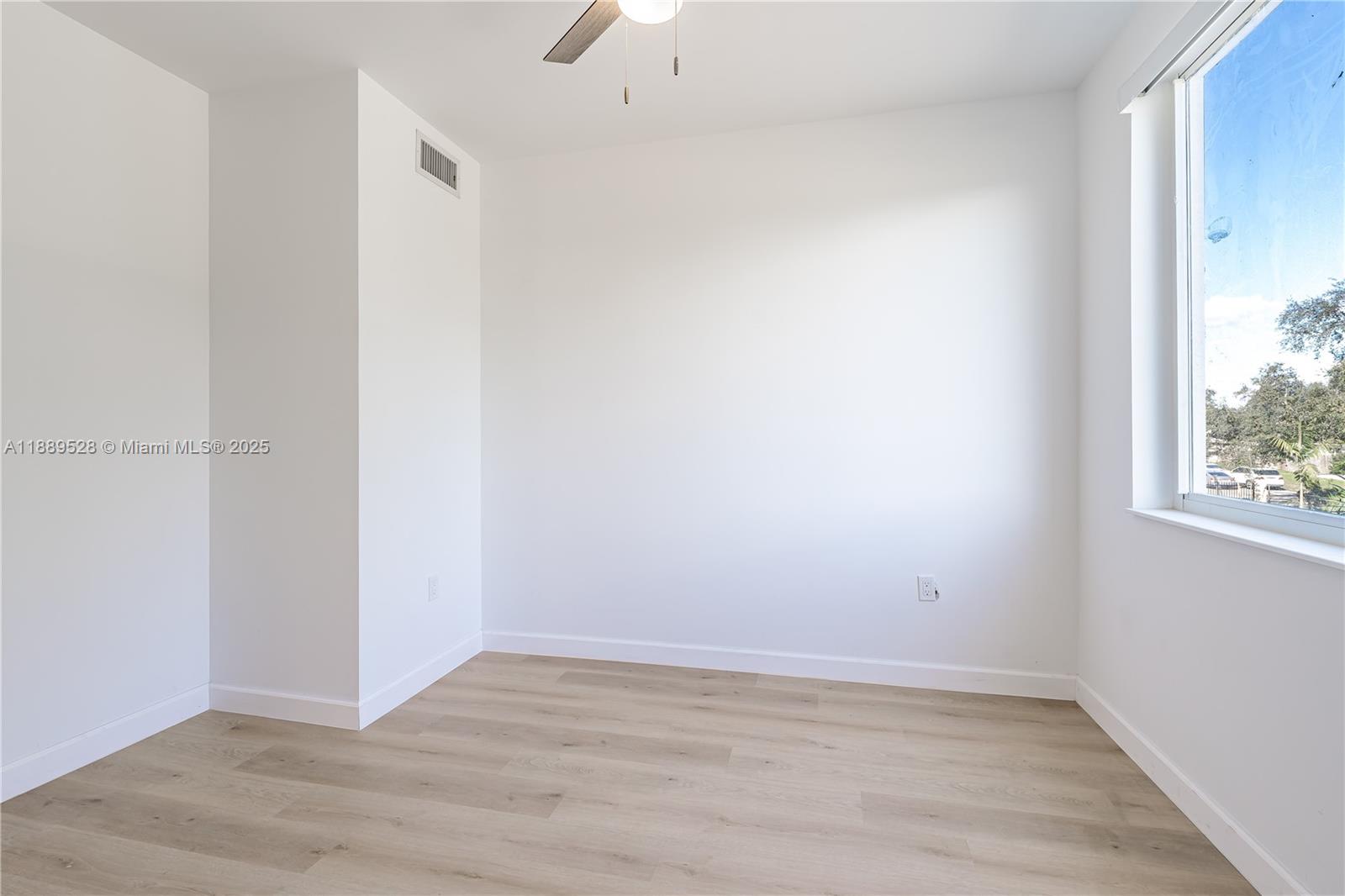 MIAMI GARDENS ESTATES SEC - Residential Lease