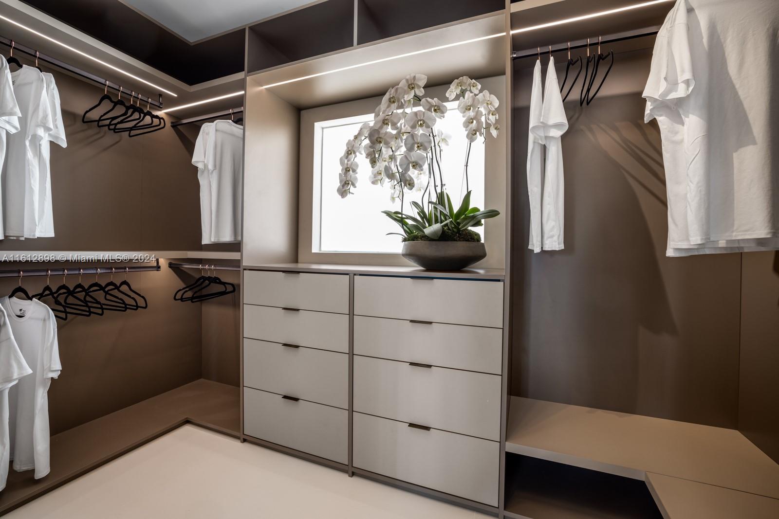 PALM ISLAND - Residential