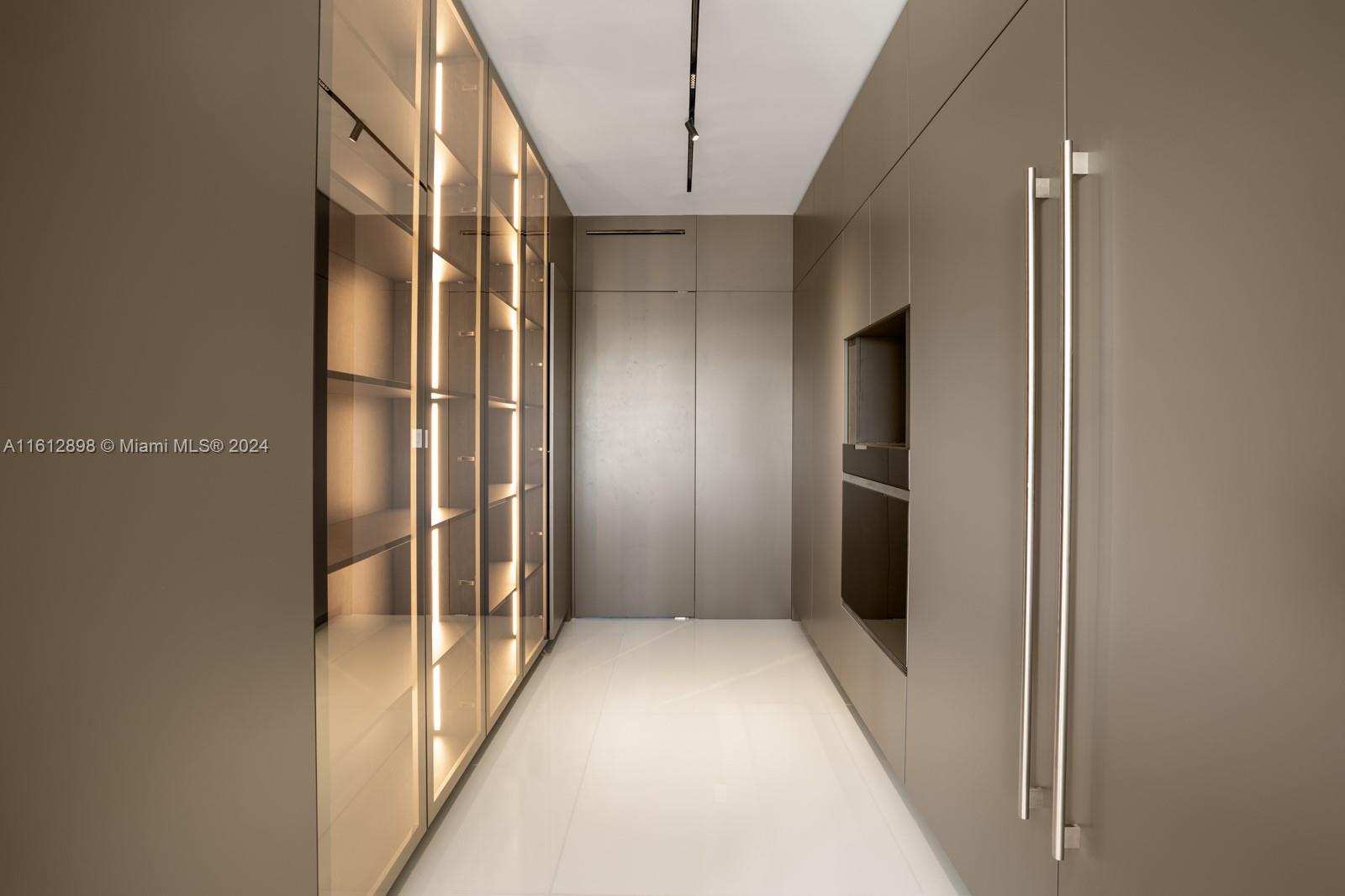 PALM ISLAND - Residential