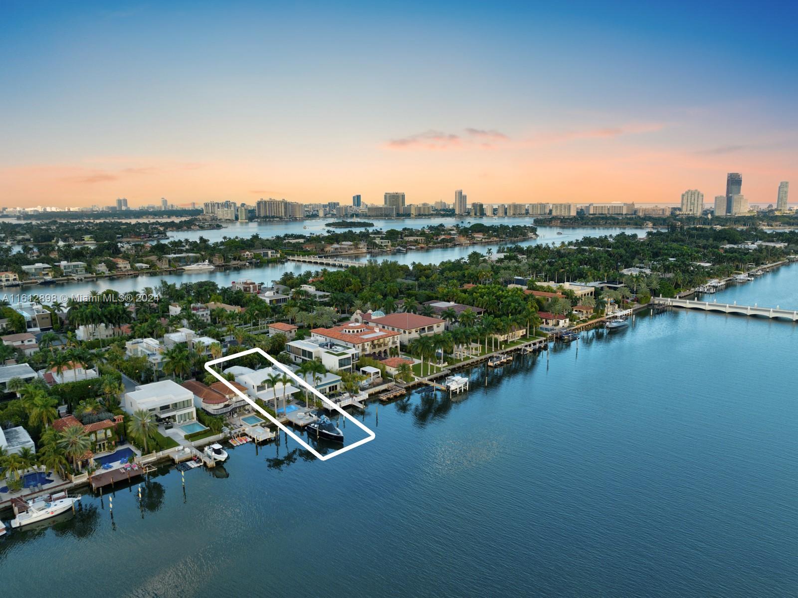 PALM ISLAND - Residential